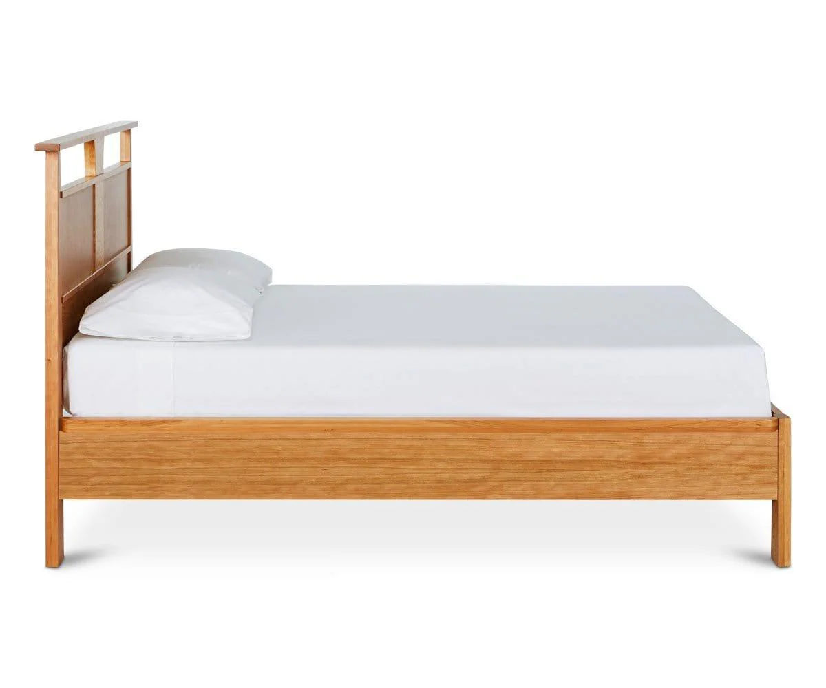 Wood Castle Reflections Bed - Image 4